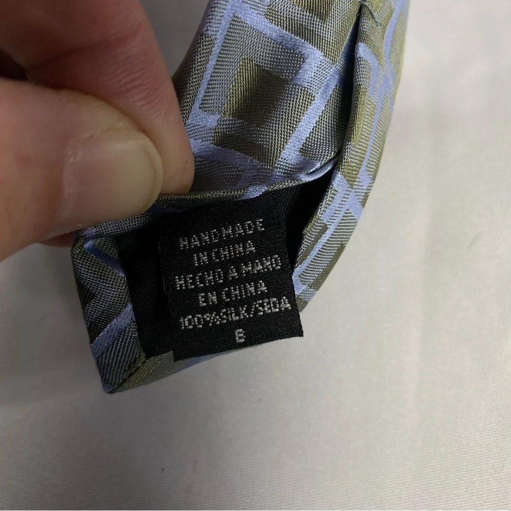 Van Heusen Light Blue & Sage Geo Square Design Silk Tie